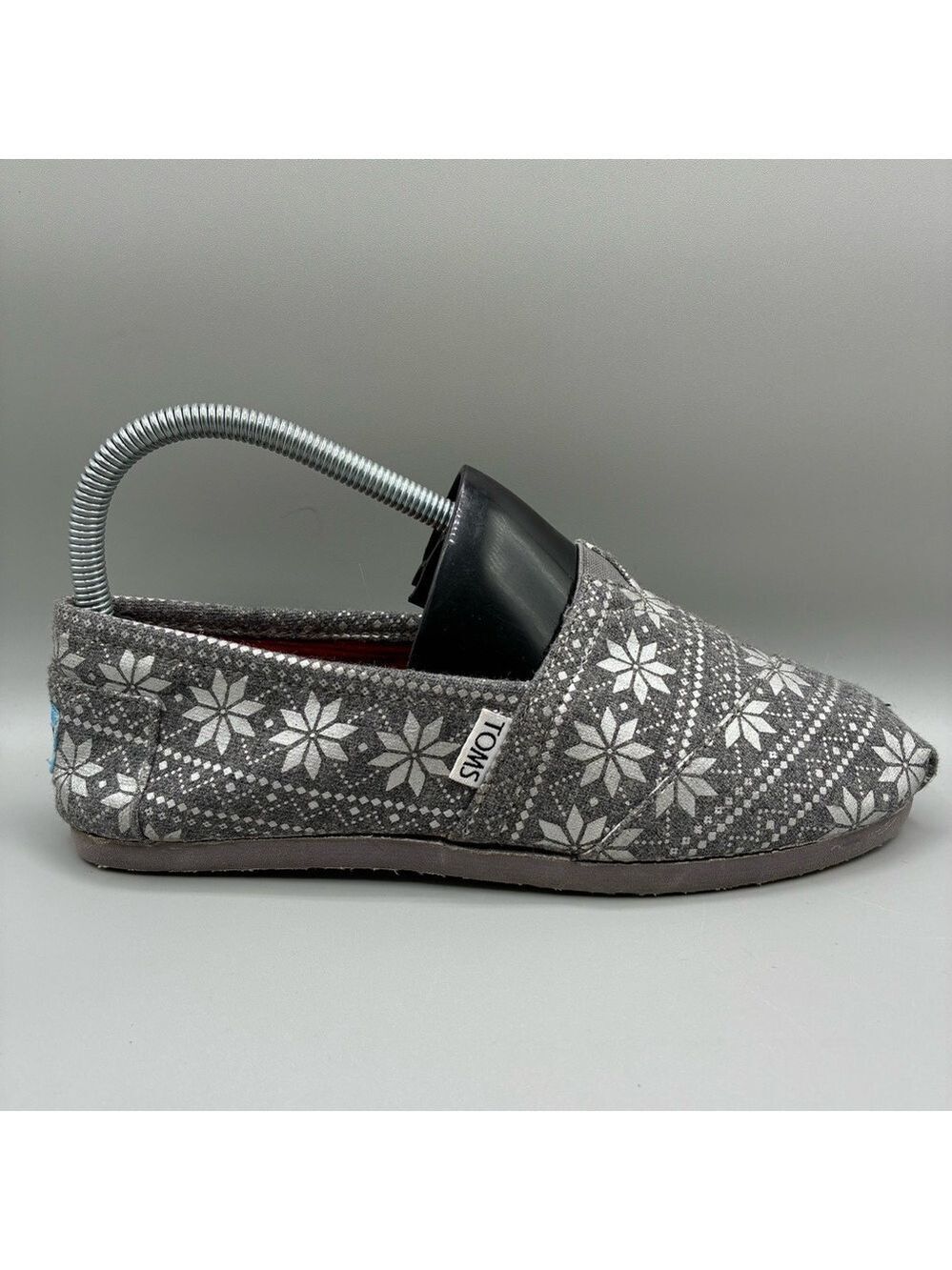 Toms Snowflake Poinsetta Alpargata Women’s 8 Gray Slip On Flats Holiday